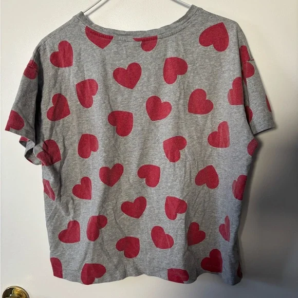 Old Navy Gray Cozy Girly Tee with Red Hearts - Picture 3 of 3